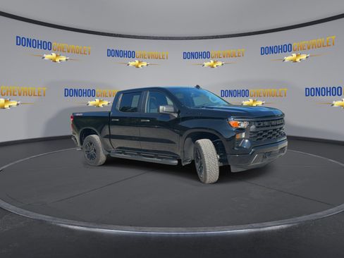Used 2026 Chevrolet Silverado 1500 Custom w/ Turbomax Blackout Package AWD/4WD image 11