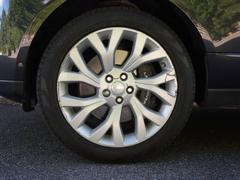 Used 2020 Land Rover Range Rover HSE AWD/4WD image 11