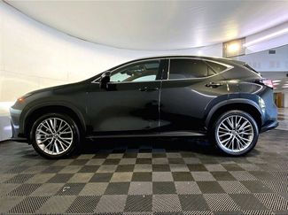 Used 2025 Lexus NX 350h AWD w/ Accessory Package (2T) video 2