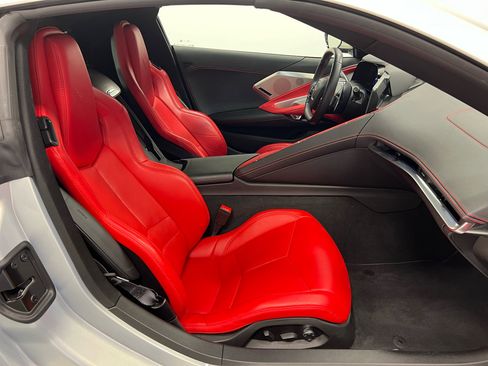 Used 2021 Chevrolet Corvette Stingray Preferred Cpe w/ Chrome Exterior Badge Package image 11