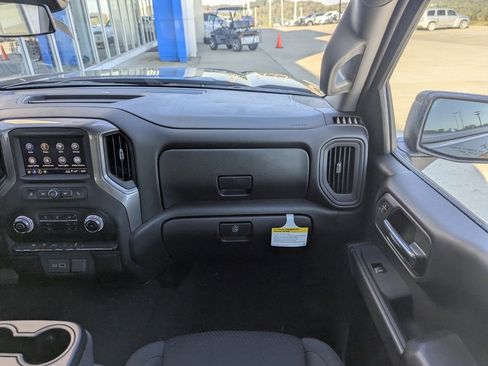 New 2026 GMC Sierra 1500 Pro w/ Graphite Edition AWD/4WD image 5