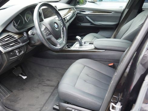 Used 2018 BMW X5 sDrive35i RWD image 8