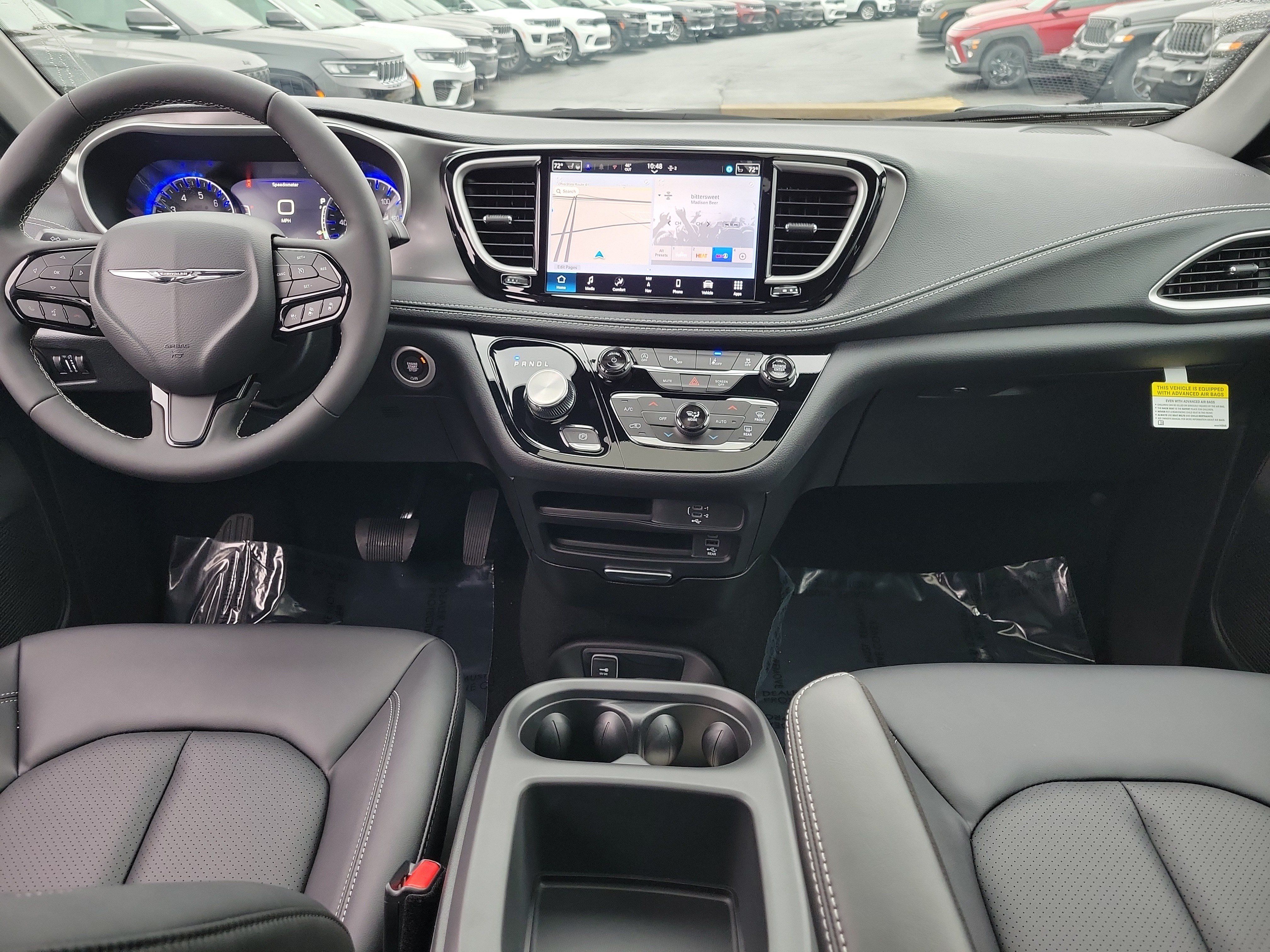 New 2026 Chrysler Pacifica Select FWD image 7