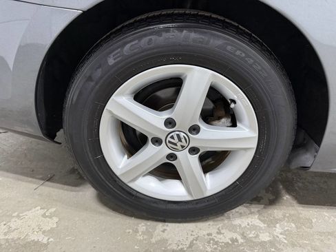 Used 2015 Volkswagen Jetta S image 6