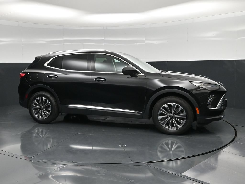 Used 2024 Buick Envision Preferred AWD/4WD image 4
