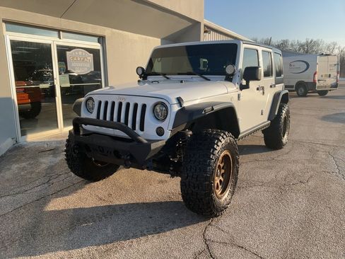Used 2016 Jeep Wrangler Unlimited Sport w/ Quick Order Package 24S image 3