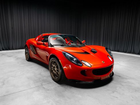 Used 2006 Lotus Elise RWD image 9