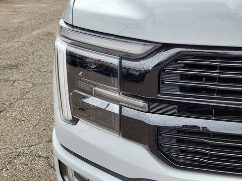 Used 2024 Ford F150 Platinum AWD/4WD image 9