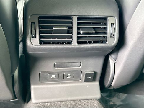 New 2026 Land Rover Range Rover Velar Autobiography AWD/4WD image 19