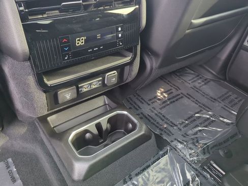 New 2026 Jeep Grand Wagoneer L Limited AWD/4WD image 49