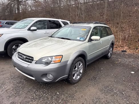 Used 2005 Subaru Outback 3.0R L.L. Bean image 4