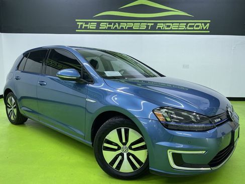 Used 2016 Volkswagen e-Golf SEL Premium image 1