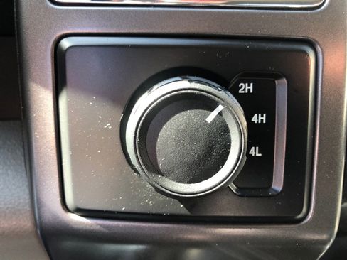 Used 2018 Ford F150 XLT AWD/4WD image 30