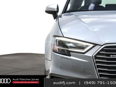 Used 2018 Audi A3 e-tron Prestige w/ Prestige Package image 13