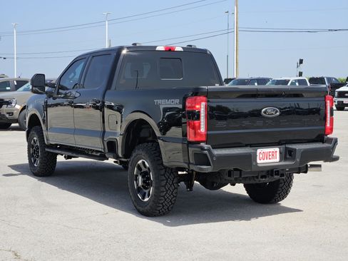 New 2026 Ford F250 XLT w/ XLT Premium Package AWD/4WD image 4
