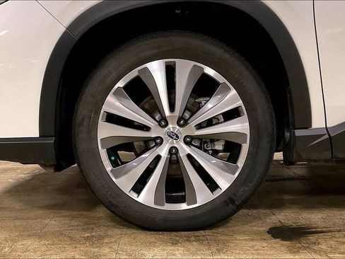 Used 2021 Subaru Ascent Touring AWD/4WD image 9