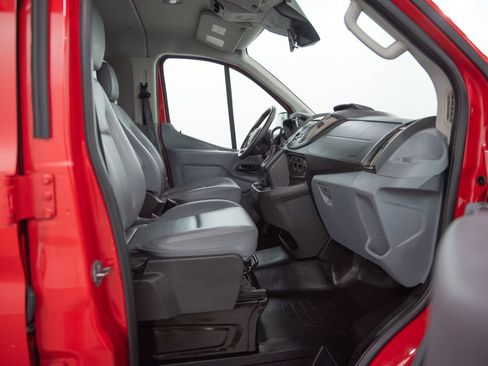 Used 2018 Ford Transit 150 XL RWD image 16