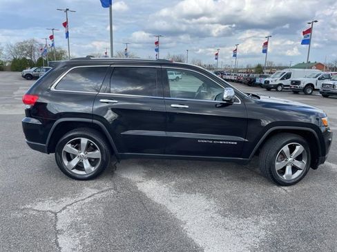 Used 2015 Jeep Grand Cherokee Limited w/ Luxury Group II image 13