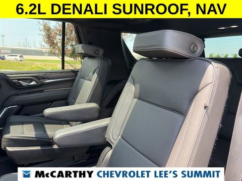 Used 2024 GMC Yukon Denali AWD/4WD image 47