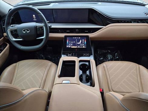 Used 2025 INFINITI QX80 Luxe AWD/4WD image 28