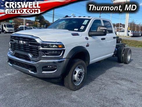 New 2026 RAM 5500 Tradesman w/ Chrome Appearance Group image 1