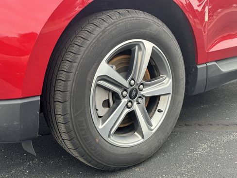 Used 2024 Ford Edge SEL w/ Convenience Package image 33