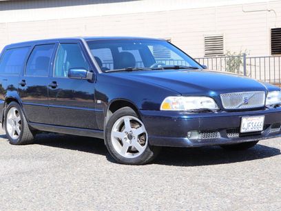 Used 2000 Volvo V70 R