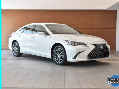 Used 2024 Lexus ES 250 w/ Premium Package