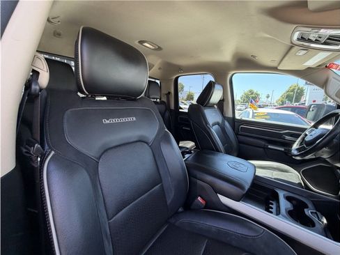 Used 2020 RAM 1500 Laramie RWD image 33