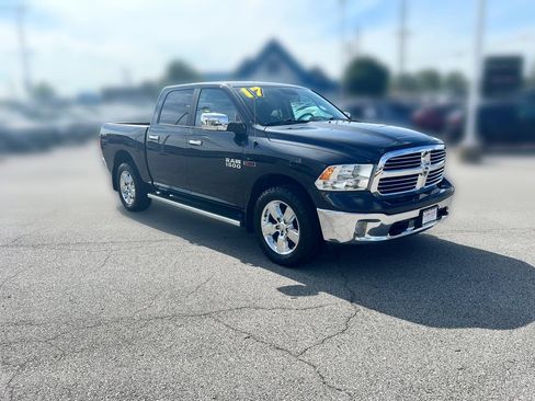Used 2017 RAM 1500 Big Horn AWD/4WD image 10