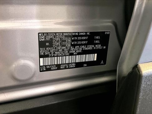 Used 2022 Toyota RAV4 XLE w/ Convenience Package AWD/4WD image 34