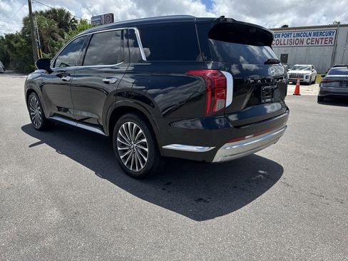 Used 2024 Hyundai Palisade Calligraphy AWD/4WD image 7