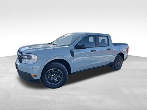 Used 2024 Ford Maverick XLT w/ XLT Luxury Package image 2