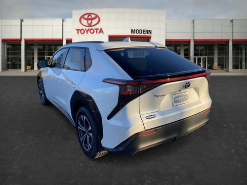 Certified 2023 Toyota bZ4X XLE image 6