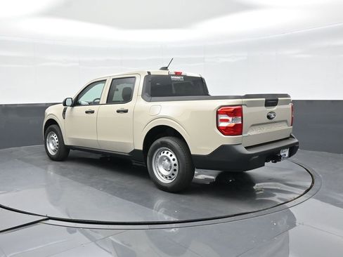 New 2025 Ford Maverick XL image 4