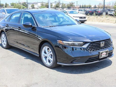 New 2026 Honda Accord LX image 3