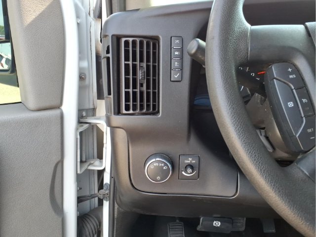 Used 2021 Chevrolet Express 2500 w/ Driver Convenience Package RWD image 14