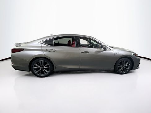 Used 2019 Lexus ES 350 F Sport w/ Accessory Package FWD image 4