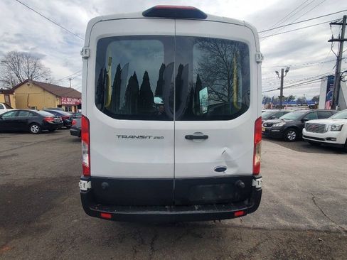 Used 2019 Ford Transit 250 148 Medium Roof RWD image 4