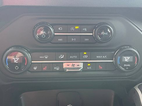 Used 2021 Ford Bronco First Edition AWD/4WD image 25