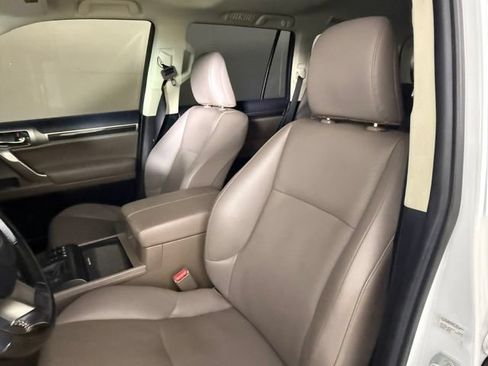 Used 2020 Lexus GX 460 Premium AWD/4WD image 6