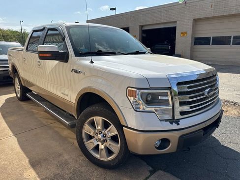 Used 2013 Ford F150 Lariat w/ Luxury Equipment Group image 2