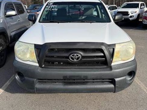 Used 2008 Toyota Tacoma 2WD Regular Cab image 3