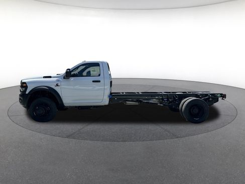 New 2026 RAM 5500 Tradesman AWD/4WD image 2