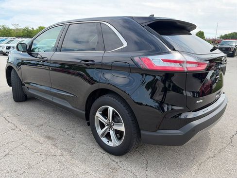 Used 2023 Ford Edge SEL w/ Convenience Package AWD/4WD image 5