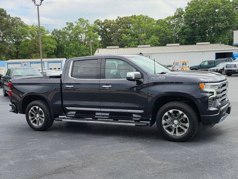 Used 2023 Chevrolet Silverado 1500 High Country AWD/4WD image 5