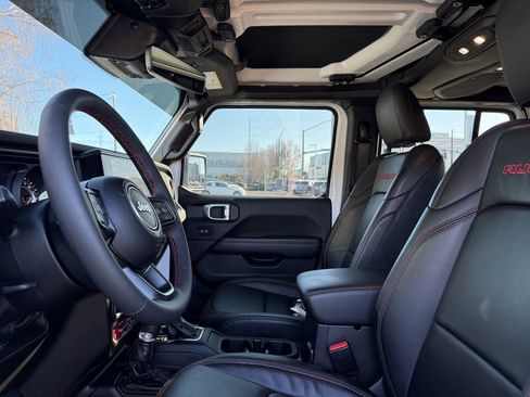 Used 2024 Jeep Wrangler Unlimited Rubicon image 15