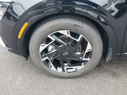 Certified 2025 Kia Sportage SX image 41