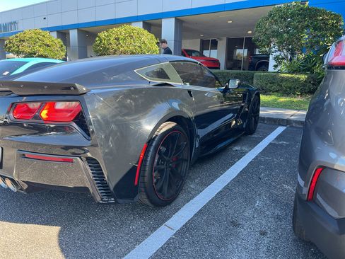 Used 2017 Chevrolet Corvette Grand Sport image 3