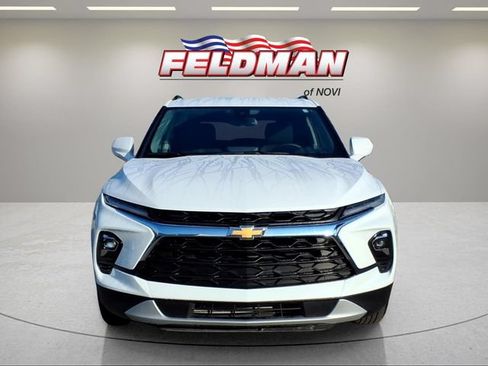 Used 2024 Chevrolet Blazer LT w/ Convenience Package FWD image 9